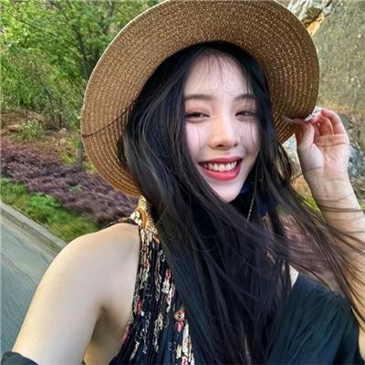 畸人艳迹封面